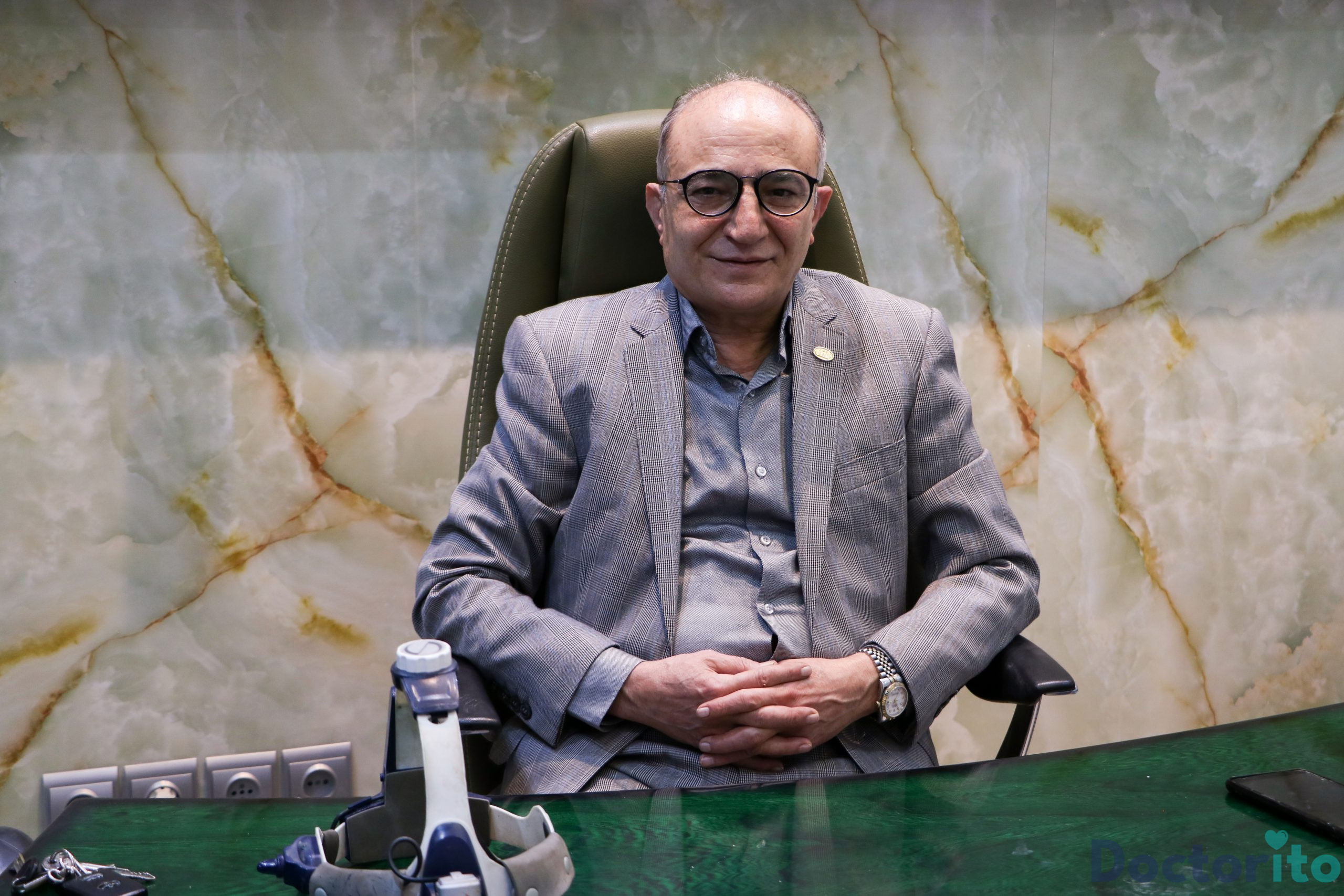 دکتر سلیمان زندی