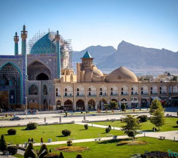 بهترین دکتر عمل انحراف بینی در اصفهان
